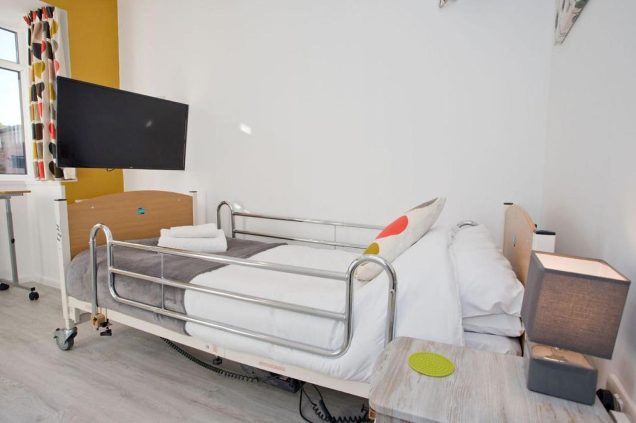 Hilda'S Retreat Accessible Wheel Chair Friendly With Hoist Poole Exterior foto